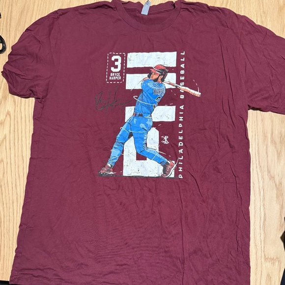 Bryce Harper Philadelphia Phillies T-shirt - Picture 1 of 5